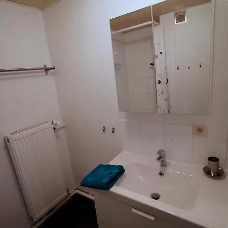 Gitesonoro Honvelez Holiday home *